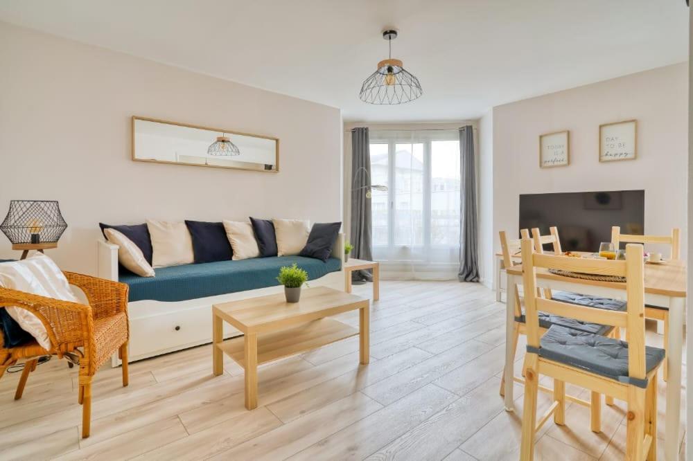 Logement Sarah Courcouronnes Exterior photo